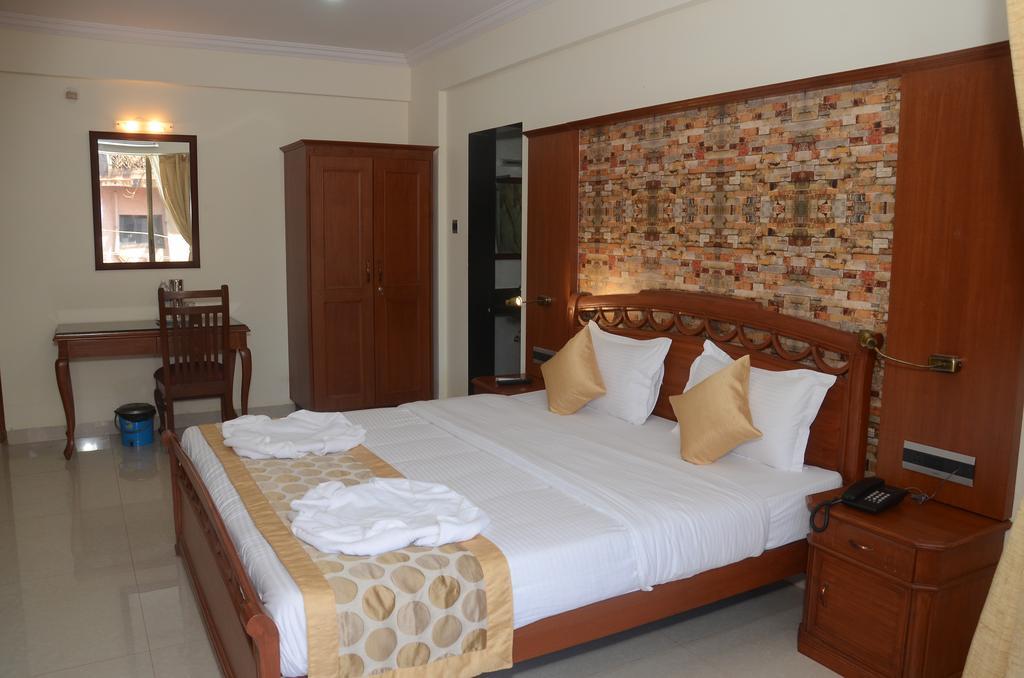 Pastina Beach Resort GOA Room photo